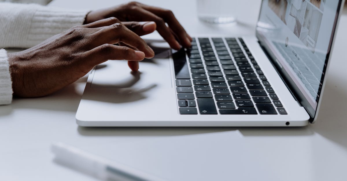 Correcteur d’orthographe par IA gratuit : comment ça marche